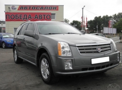 Cadillac SRX 2005 г.