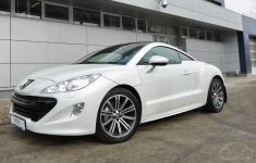 -: Peugeot RCZ