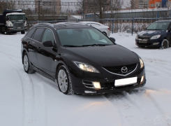 Mazda 6  II 2009 .