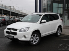 Toyota RAV4  2011 .