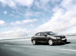 Renault Fluence  2010 .