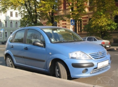 Citroen c3  2004 .