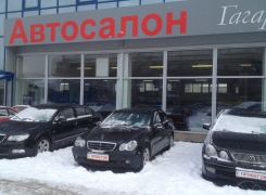 Mercedes-Benz C-Class  2001 .