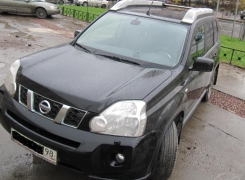 Nissan X-trail  2008 .